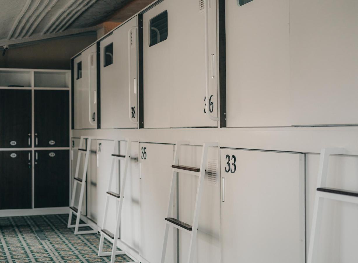 Capsule Hotel Technocave Bisjkek Eksteriør bilde